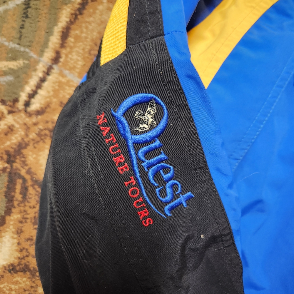 Que Vibrant Blue and Yellow Ski Jacket - Picture 8 of 14